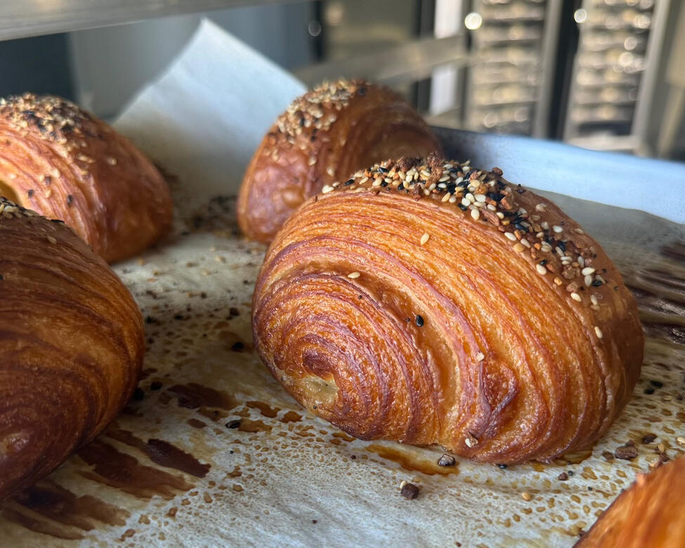 Ready in minutes — Your staff just reheats straight from the freezer, up to 10 minutes, for a perfectly fresh pastry. Ready in minutes — Your staff just reheats straight from the freezer, up to 10 minutes, for a perfectly fresh pastry.